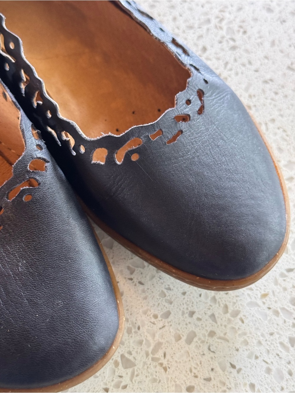 El Naturalista  blue Leather Scalloped Ballet Flats size 39 Women's